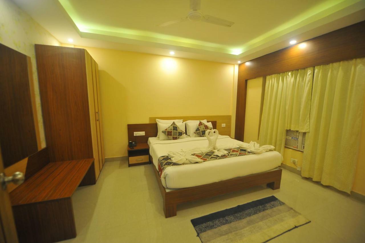ปิปุล โฮเทล แอนด์ รีสอร์ต Hotel ปูรี ภายนอก รูปภาพ
