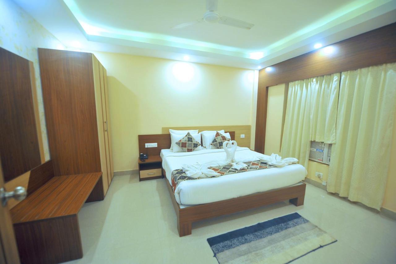 ปิปุล โฮเทล แอนด์ รีสอร์ต Hotel ปูรี ภายนอก รูปภาพ
