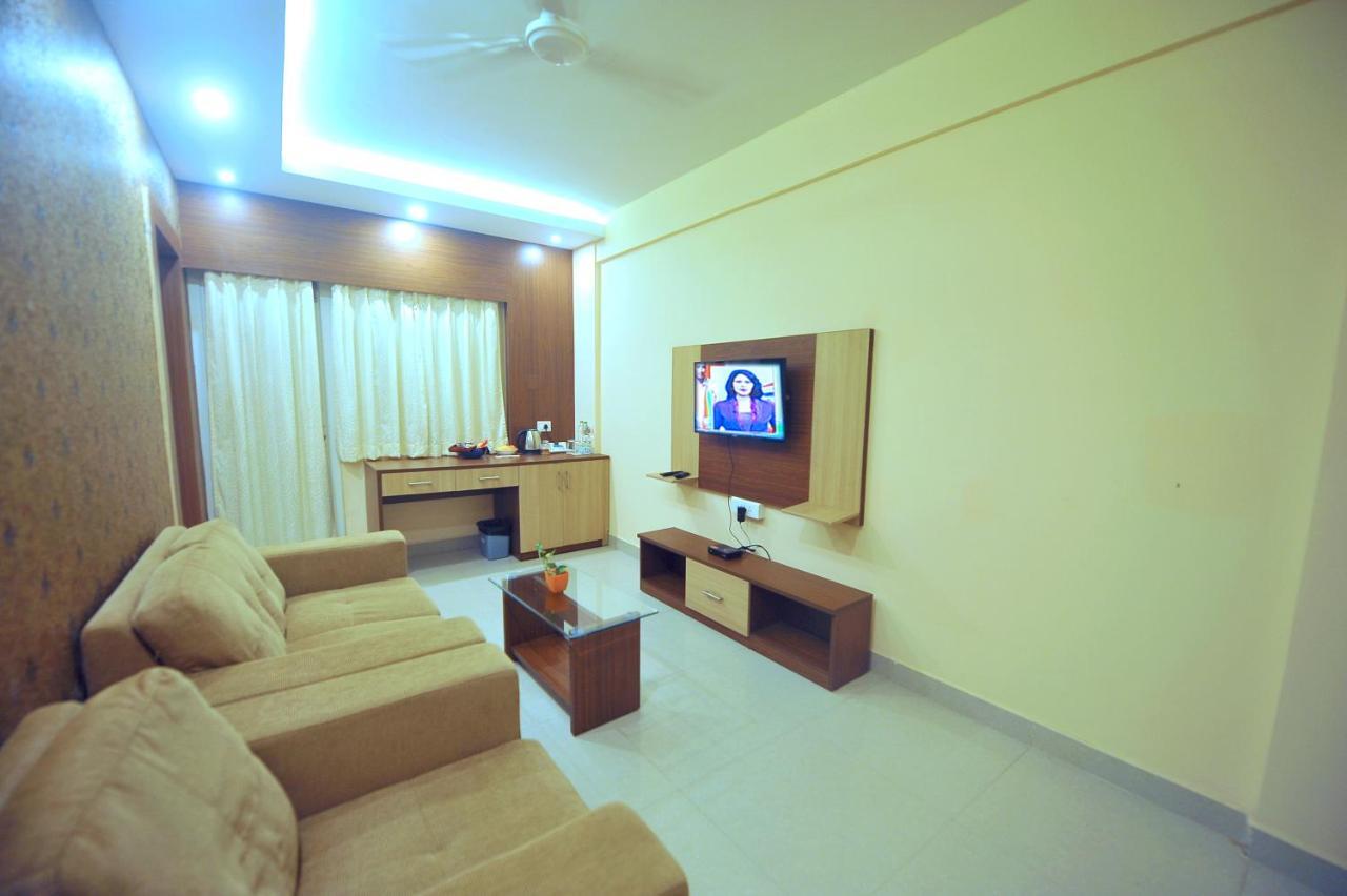ปิปุล โฮเทล แอนด์ รีสอร์ต Hotel ปูรี ภายนอก รูปภาพ